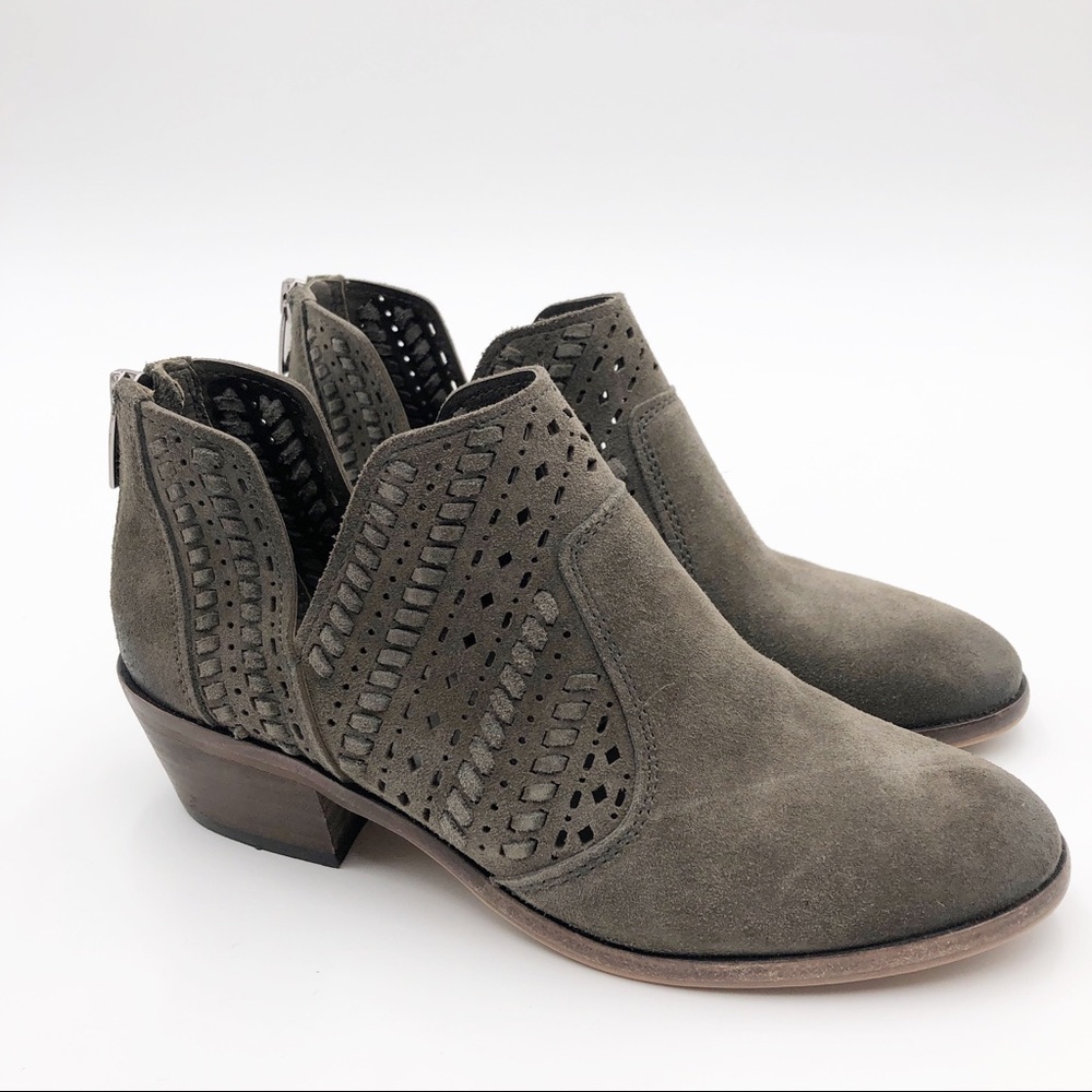 Vince Camuto Prasata Leather Bootie